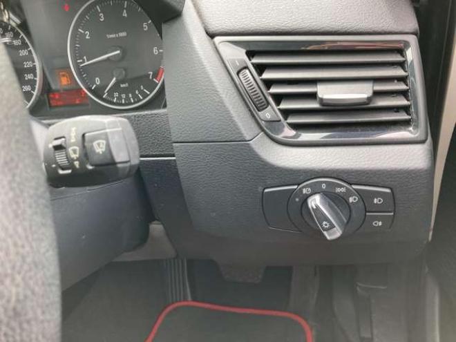 BMWX1 xドライブ 20i 4WD　車検R6年8月 正規輸入車 2000