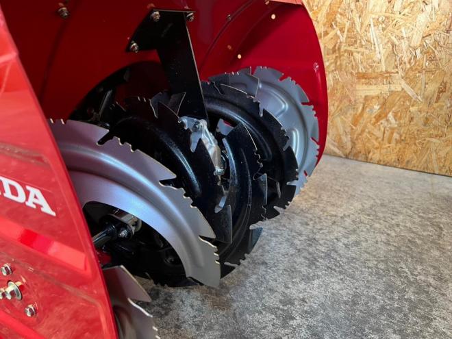 除雪機お手頃現状販売！ホンダ　HSS970n（JX）クロスオーガー！32.5HR