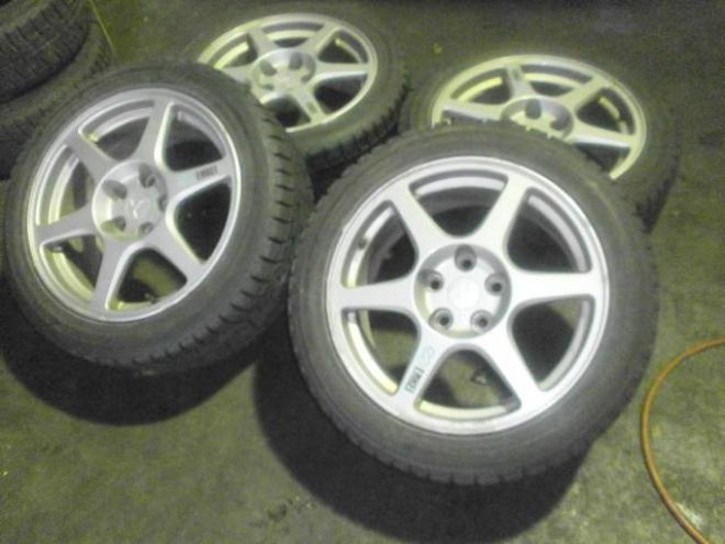 １７×８JJ 5H/１１４．３ ＋３８ ランサーエボ８用エンケイAWとスタッドレス