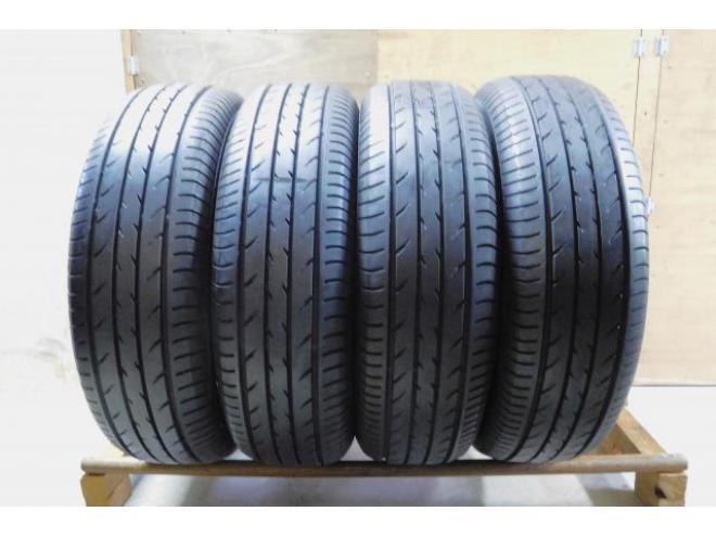 ヨコハマ ブルーアースE52A 195/65R15
