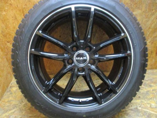 MAK　EVO　18×8J（+43）5H-112/　245/45R18（ブリヂストン　VRX2）