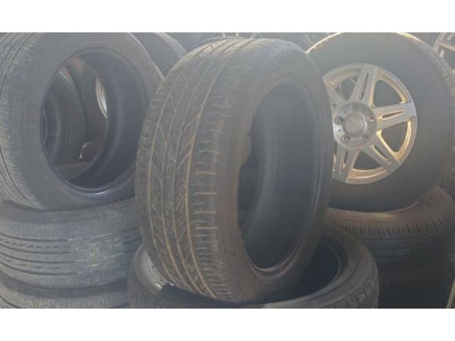 海外製 225/50R18