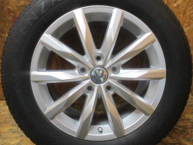 フォルクスワーゲン純正　トゥアレグ　18×8J（+53）5H-130/　255/55R18（ブリヂストン　アレンザ　LX100）