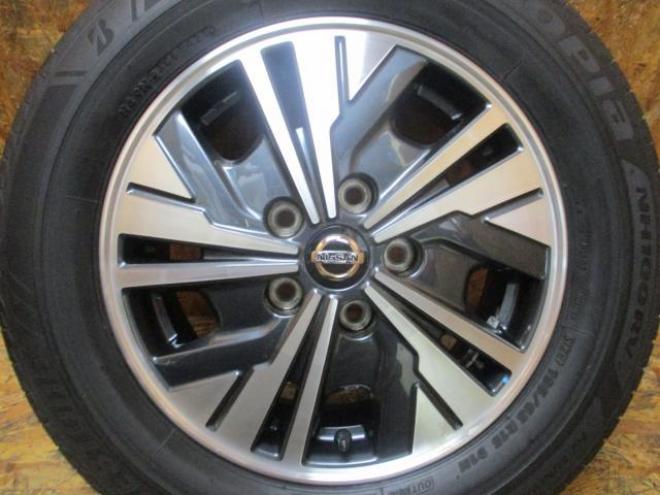 日産純正　C27　セレナ　E-POWER　15×5.5J（+45）5H-114.3/　195/65R15（ブリヂストン　エコピア　NH200RV）