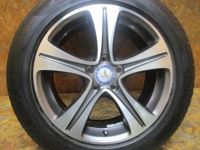 メルセデスベンツ純正　W213　Eクラス　17×7.5J（+40）5H-112/　225/55R17（ピレリ　Cinturato P7 MO）
