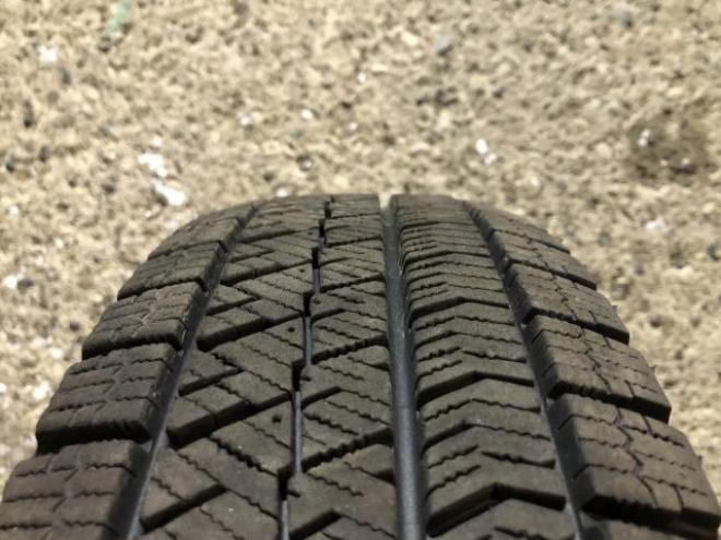 BS BLIZZAK VRX2 165/70R14 4本