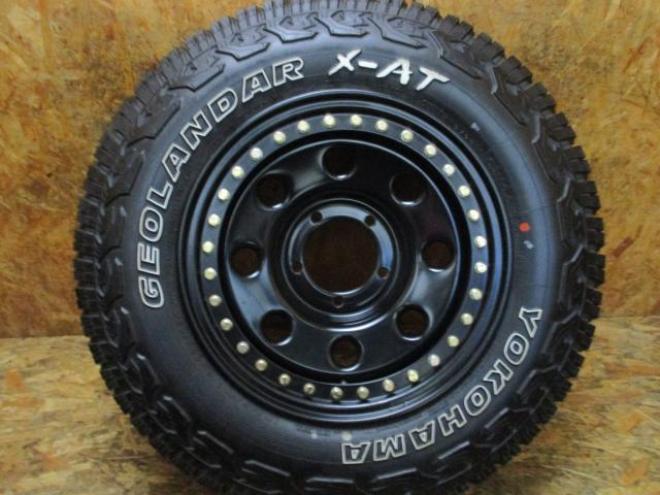GI★GEAR　16×7J（0）5H-139.7/　245/70R16（ヨコハマ　ジオランダー　AT-X）美品　タイヤバリ山　2024年製造